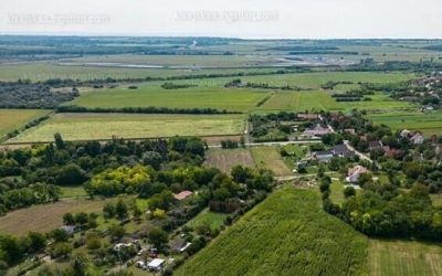 Balatonfőkajár telek